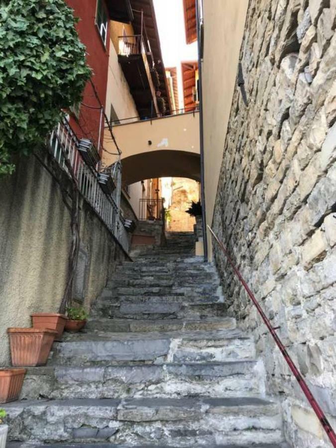 Casa Balcony Apartment Varenna Bagian luar foto